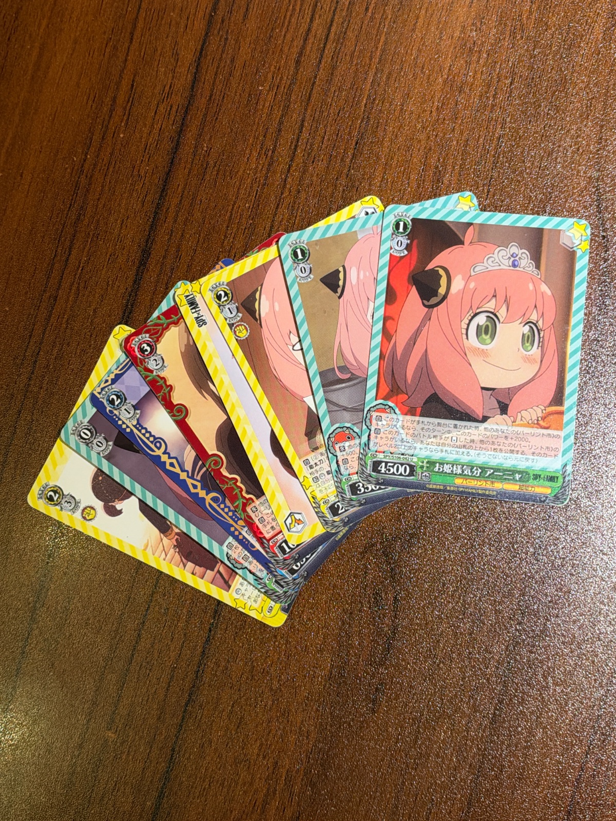 Spy family cards